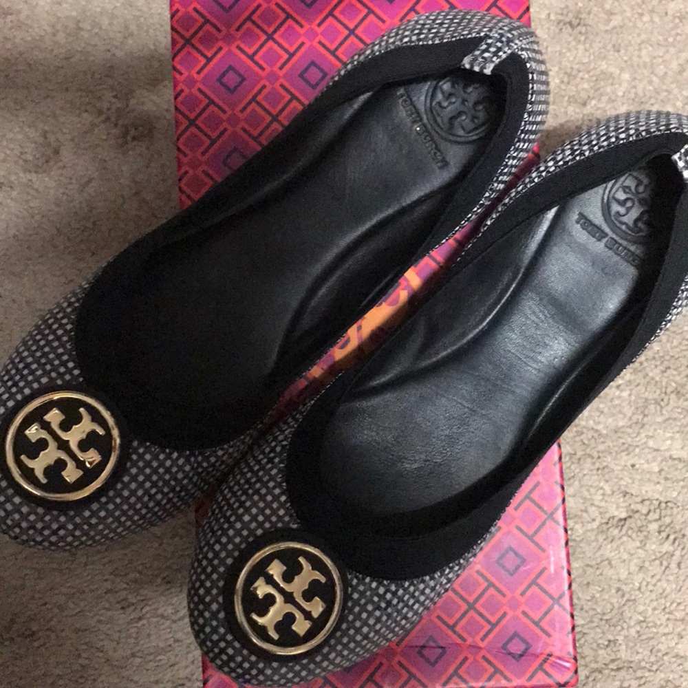 Tory Burch flats
